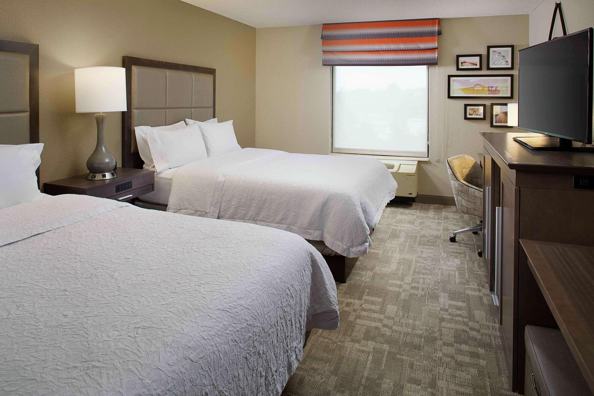 Hampton Inn By Hilton Garden City Long Island Buitenkant foto