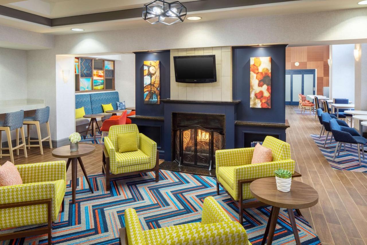 Hampton Inn By Hilton Garden City Long Island Buitenkant foto