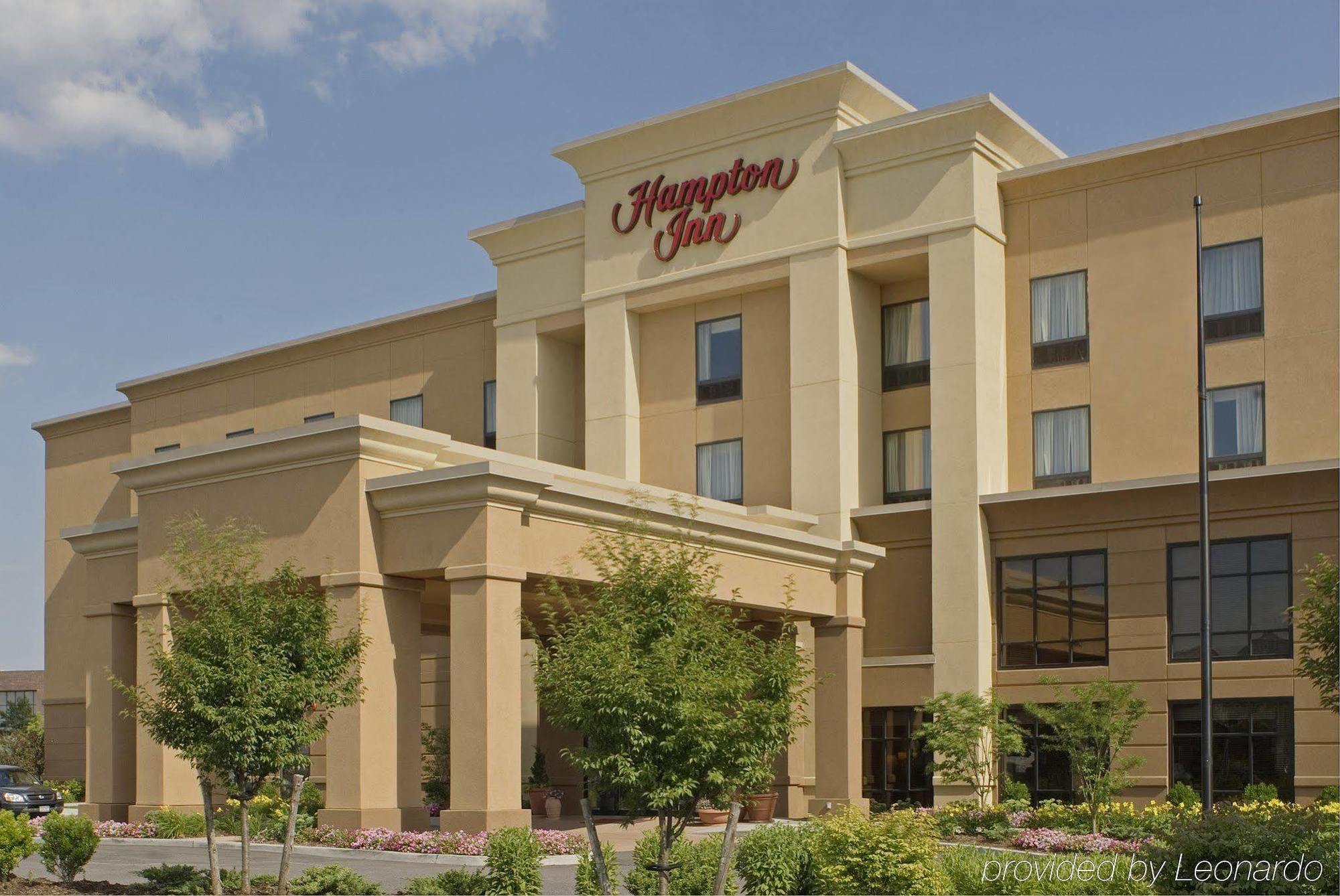 Hampton Inn By Hilton Garden City Long Island Buitenkant foto